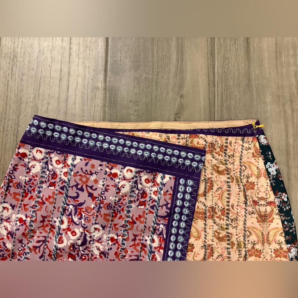 NWT Commense Wrap Patchwork Print Mini Skirt Purple Floral Size M - Picture 4 of 10